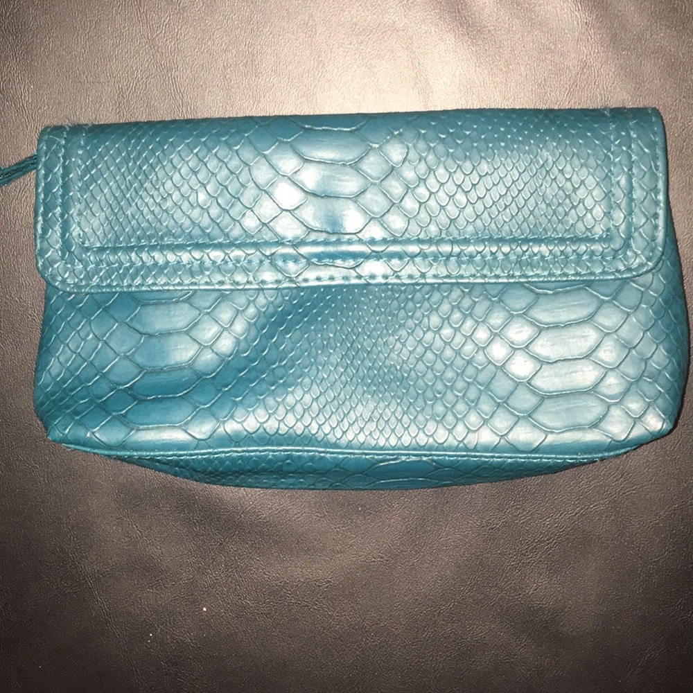Merle Norman Cosmetics Makeup Bag Reptile Wallet